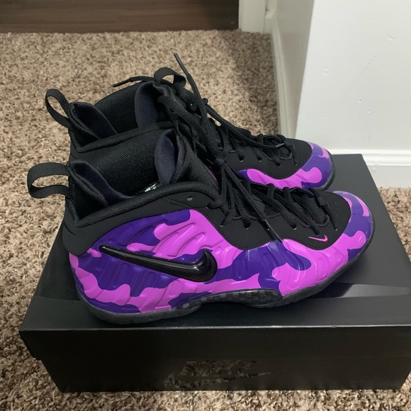 Nike foamposite gs(grade school) size 6y - Picture 2 of 7